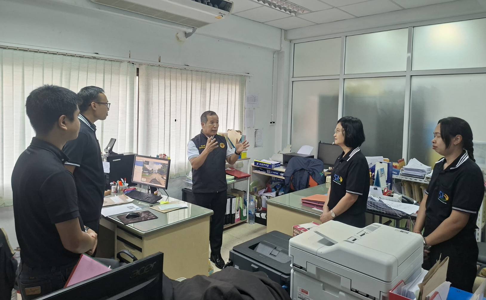 title - ผู้ตรวจราชการ ส.ป.ก. ประชุมตรวจติดตามความก้าวหน้าผลการดำเนินงานตามแผนการตรวจราชการของ สำนักงานการปฏิรูปที่ดินเพื่อเกษตรกรรม ประจำปีงบประมาณ พ.ศ. 2569 รอบที่ 2  เขตตรวจราชการที่ 9 จังหวัดตราด